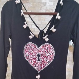 HEART TOP WITH JEWELS-